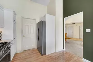 2017 Wildwood Cir, Highland, IN 46322 - Photo 11