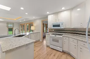 136 Country Club Dr, La Porte, IN 46350 - Photo 19