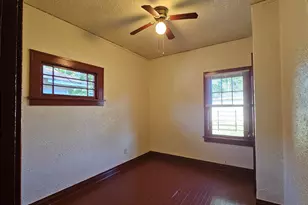4445 Jackson St, Gary, IN 46408 - Photo 13
