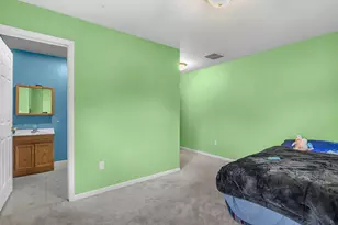 4083 Willow St, Hobart, IN 46342 - Photo 15