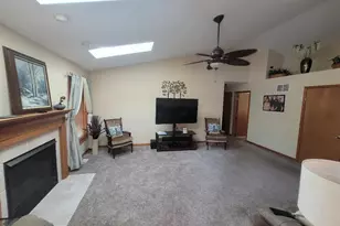 7910 W 91st Pl, Crown Point, IN 46307 - Photo 3