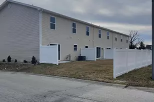 945 Paula Ct, Hobart, IN 46342 - Photo 31