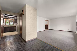 1532 N Woodlawn Pl, Griffith, IN 46319 - Photo 9
