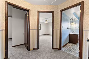 1532 N Woodlawn Pl, Griffith, IN 46319 - Photo 15