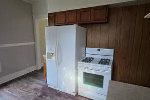 119 Dewey St, Michigan City, IN 46360 - Photo 5