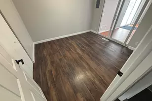 121-123 Parkview Ave, La Porte, IN 46350 - Photo 9