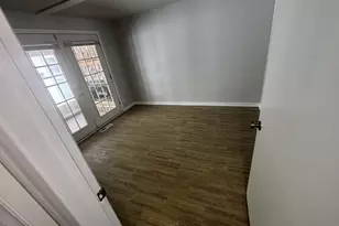121-123 Parkview Ave, La Porte, IN 46350 - Photo 17