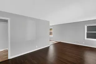 6525 California Ave, Hammond, IN 46323 - Photo 7