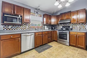 7410 Longcommon Rd, Portage, IN 46368 - Photo 7