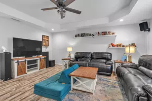 10387 Fox Xing, Wheatfield, IN 46392 - Photo 5