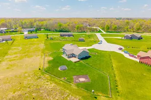 10387 Fox Xing, Wheatfield, IN 46392 - Photo 29