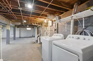 10370 Joliet St, Saint John, IN 46373 - Photo 27