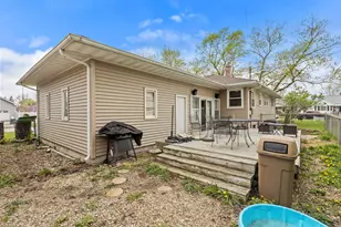 700 E 9th St, Hobart, IN 46342 - Photo 33