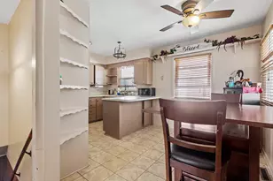 700 E 9th St, Hobart, IN 46342 - Photo 7
