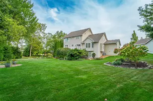 1205 Waterside Ln, Crown Point, IN 46307 - Photo 47