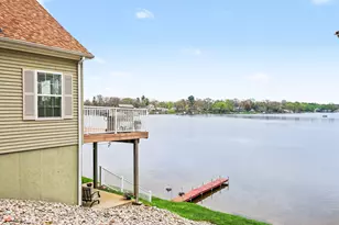 107 Lakeview Dr, Walkerton, IN 46574 - Photo 9