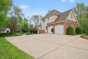 6824 Lakeshore Dr, Portage, IN 46368 - Photo 57