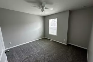 1077 E 115th Ln, Crown Point, IN 46307 - Photo 15