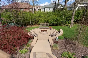 2145 Copper Creek Dr, Crown Point, IN 46307 - Photo 3