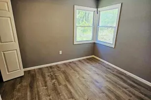 1038 Gibson Pl, Gary, IN 46403 - Photo 7