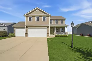 688 Village Pkwy, Lowell, IN 46356 - Photo 11