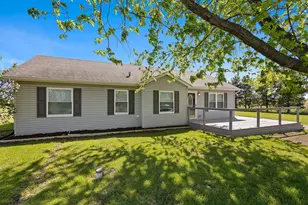 16435 Colorado St, Hebron, IN 46341 - Photo 3