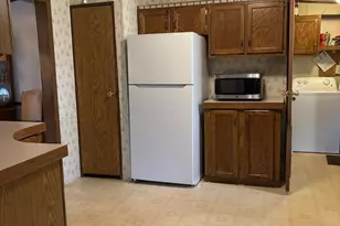 1985 N Pioneer Rd, La Porte, IN 46350 - Photo 17