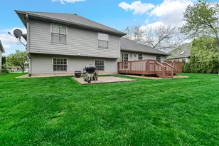 10621 Erie Dr, Crown Point, IN 46307 - Photo 51