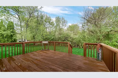 10621 Erie Drive, Crown Point, IN 46307 - Photo 53
