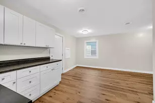 7608 Catalpa Ave, Hammond, IN 46324 - Photo 13
