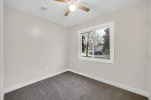 7608 Catalpa Ave, Hammond, IN 46324 - Photo 15