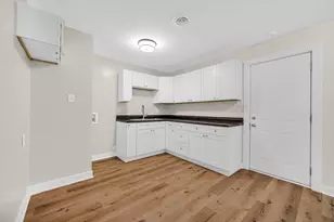 7608 Catalpa Ave, Hammond, IN 46324 - Photo 11