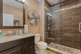 13560 Limerick Dr, Saint John, IN 46373 - Photo 17