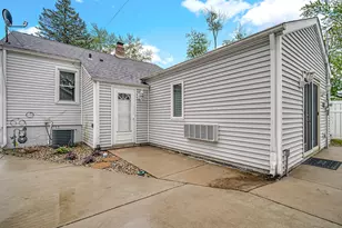 214 N Jay St, Griffith, IN 46319 - Photo 19