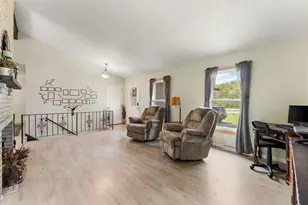 3325 W 932 N, Lake Village, IN 46349 - Photo 5
