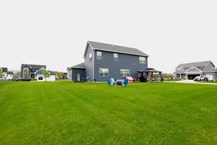 11555 Newton St, Crown Point, IN 46307 - Photo 7