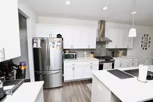 11555 Newton St, Crown Point, IN 46307 - Photo 17