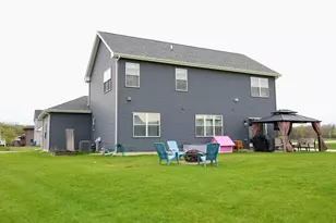 11555 Newton St, Crown Point, IN 46307 - Photo 5