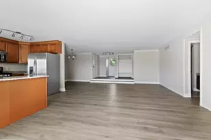2545 E Lakeshore Dr, Crown Point, IN 46307 - Photo 11