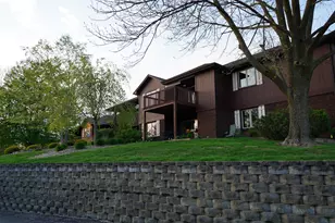 2545 E Lakeshore Dr, Crown Point, IN 46307 - Photo 5
