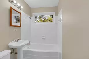 410 S 12th St, Chesterton, IN 46304 - Photo 13