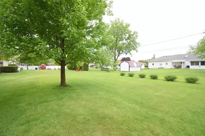 910 E Stewart Drive, Rensselaer, IN 47978 - Photo 7