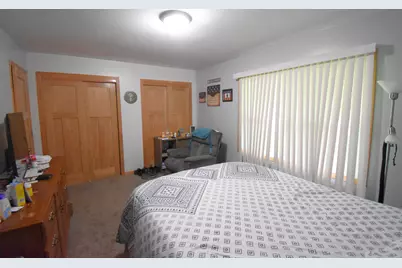 910 E Stewart Drive, Rensselaer, IN 47978 - Photo 31