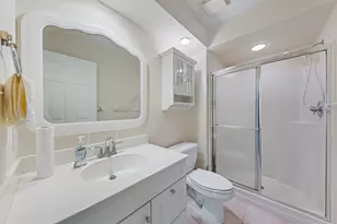 2629 Georgetowne Dr, Highland, IN 46322 - Photo 7