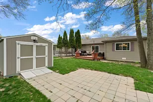 1242 Griffin Lake Ave, Chesterton, IN 46304 - Photo 23
