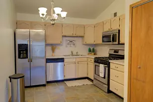 3602 Timberbridge Dr, Valparaiso, IN 46383 - Photo 5