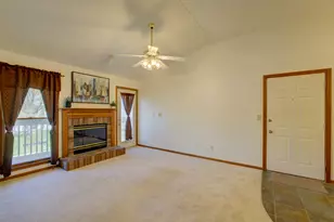 3602 Timberbridge Dr, Valparaiso, IN 46383 - Photo 7