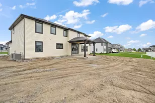 9430 Iris Dr, Saint John, IN 46373 - Photo 57
