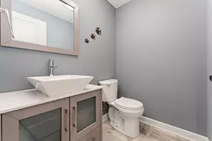 2737 S Smithfield Ct, La Porte, IN 46350 - Photo 27