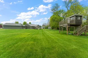 2737 S Smithfield Ct, La Porte, IN 46350 - Photo 41